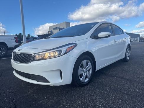 Used 2018 Kia Forte LX image 7