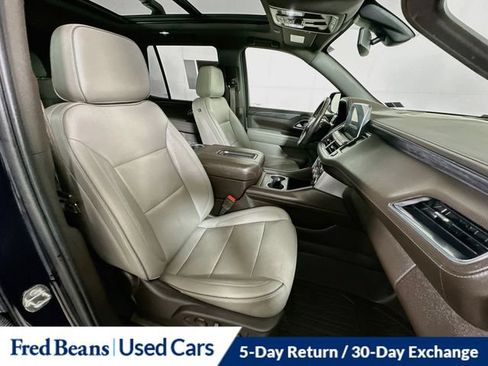 Used 2021 GMC Yukon SLT w/ SLT Premium Package AWD/4WD image 37