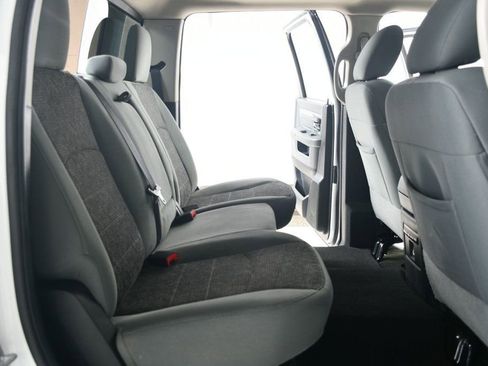 Used 2016 RAM 1500 Big Horn image 29