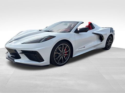 Used 2024 Chevrolet Corvette Stingray Premium Conv w/ Z51 Performance Package RWD image 14