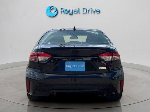 Used 2021 Toyota Corolla SE w/ Carpet Mat Package (TMS) FWD image 5
