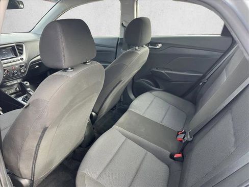 Used 2022 Hyundai Accent SE image 10