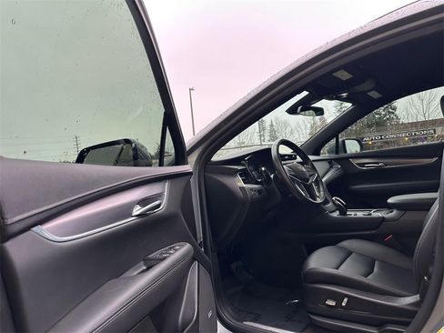 Certified 2023 Cadillac XT5 Luxury image 20