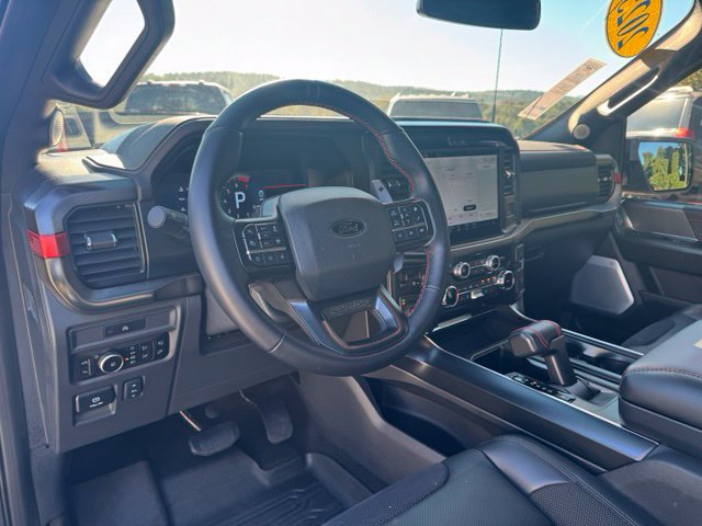 Used 2025 Ford F150 Raptor AWD/4WD image 25