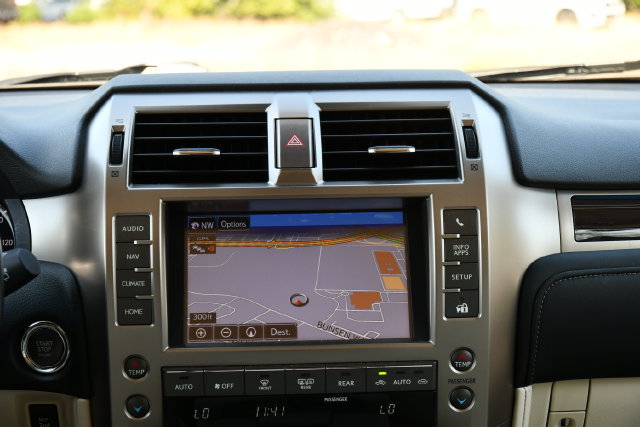 Used 2021 Lexus GX 460 Premium w/ Premium Package AWD/4WD image 29