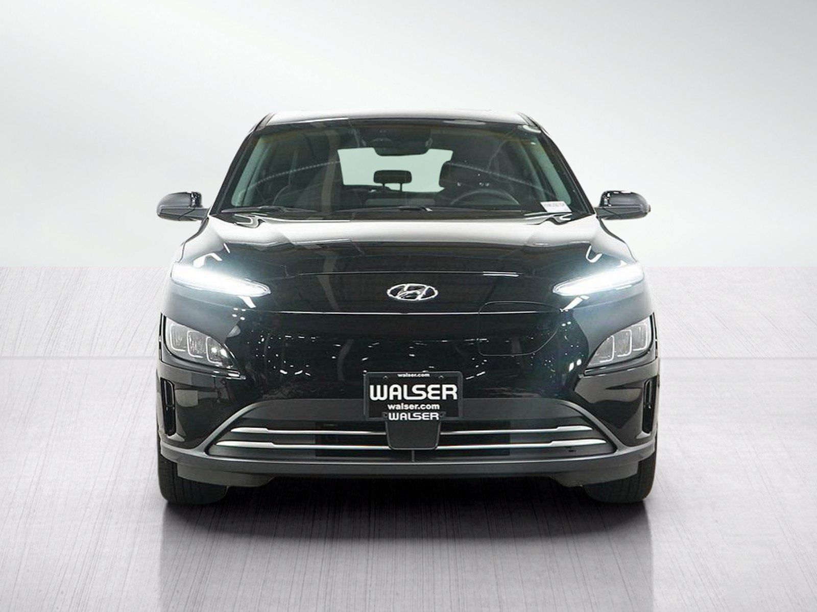 Used 2023 Hyundai Kona Limited FWD image 8