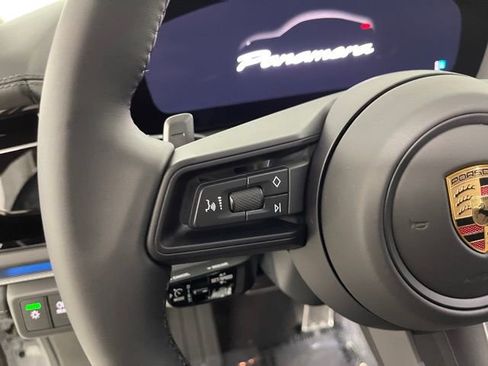 New 2025 Porsche Panamera image 37