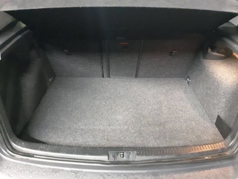 Used 2008 Volkswagen Rabbit 4-Door image 15