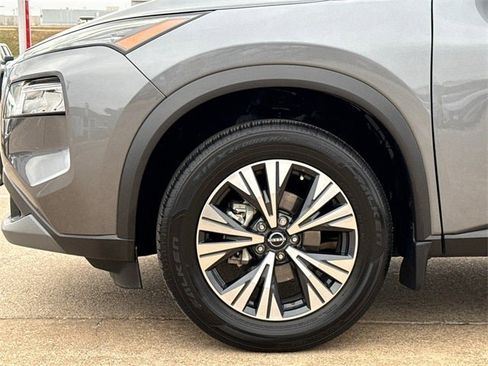 Certified 2023 Nissan Rogue SV w/ SV Premium B Package image 6