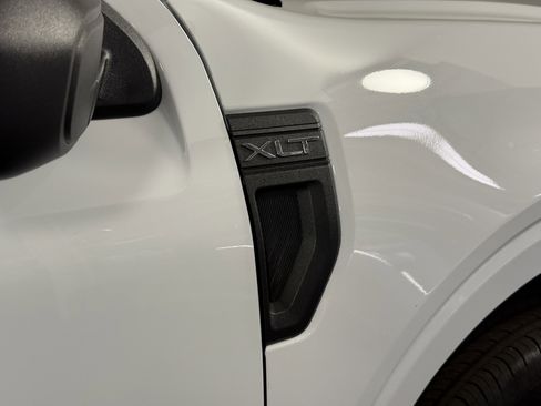 New 2026 Ford Maverick XLT FWD image 9