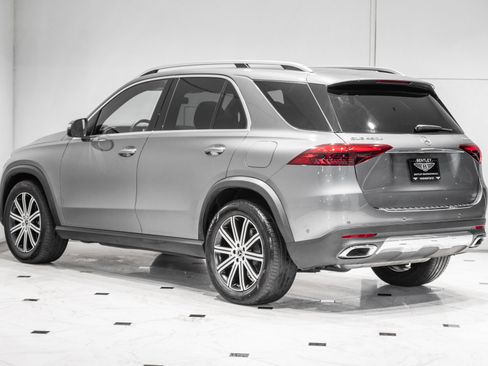 Used 2025 Mercedes-Benz GLE 450e 4MATIC image 7