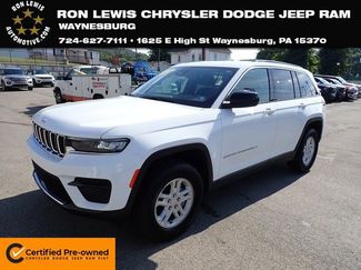 Certified 2024 Jeep Grand Cherokee Laredo w/ Trailer Tow Package image 1