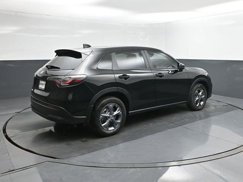 New 2026 Honda HR-V LX image 11