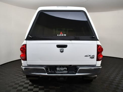 Used 2007 Dodge Ram 3500 Truck Laramie image 4