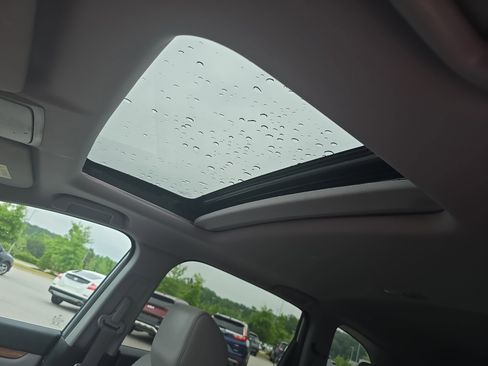 Used 2019 Honda CR-V EX-L image 29