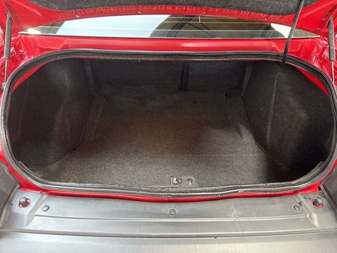 Used 2016 Dodge Challenger R/T Scat Pack w/ Leather Interior Group image 13