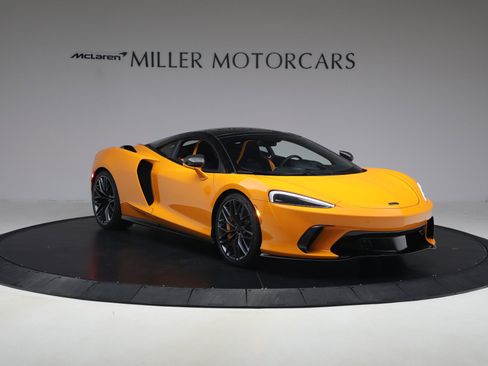 New 2026 McLaren GTS image 11