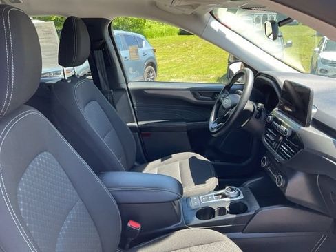 Used 2025 Ford Escape Active AWD/4WD image 41