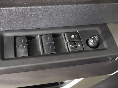 Used 2023 Toyota Tundra SR5 w/ SR5 Convenience Package AWD/4WD image 20