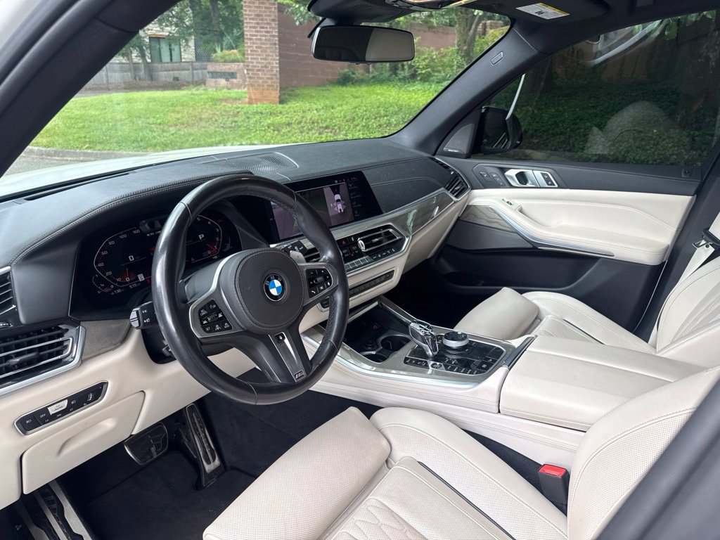 Used 2020 BMW X5 M50i w/ Executive Package AWD/4WD image 11