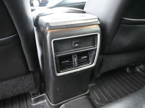 Used 2015 Nissan Murano SL w/ SL Technology Package image 13