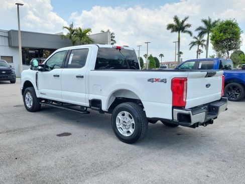 Certified 2025 Ford F250 XLT AWD/4WD image 6