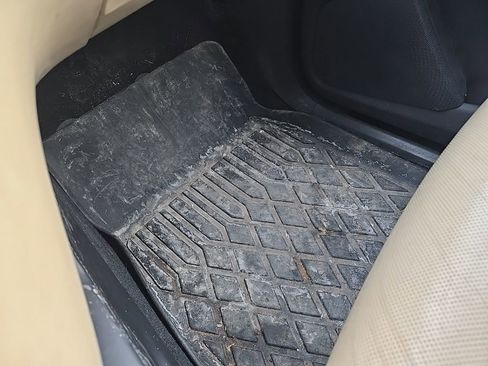 Used 2016 Tesla Model X P90D image 4