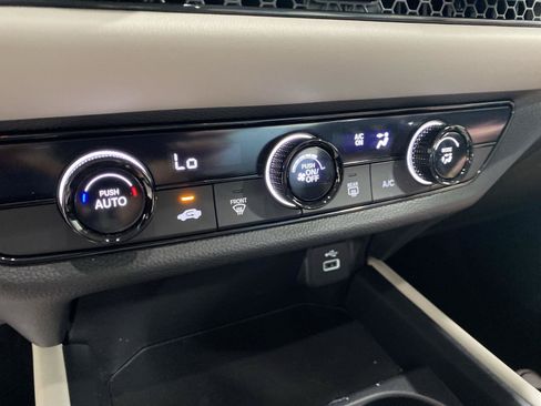 Used 2023 Honda HR-V LX image 23