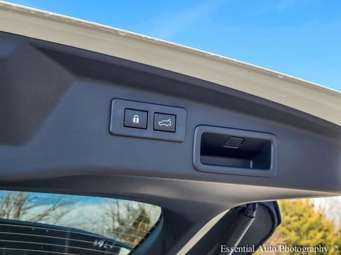 New 2026 Subaru Outback Limited AWD/4WD image 24