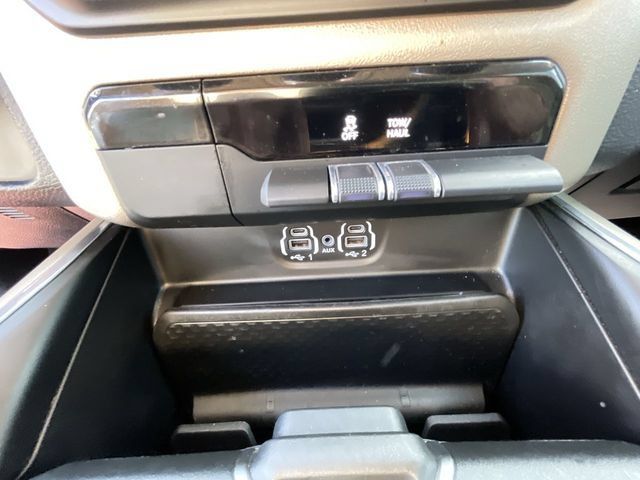 Used 2021 RAM 1500 Laramie AWD/4WD image 22