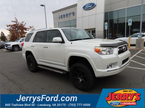 Used 2011 Toyota 4Runner 4WD image 1