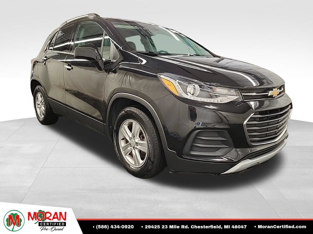 Used 2019 Chevrolet Trax LT w/ LT Convenience Package FWD image 5