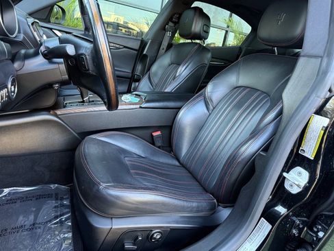 Used 2017 Maserati Ghibli image 12