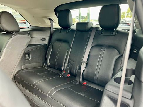 Used 2024 MAZDA CX-90 3.3 Turbo w/ Preferred Plus image 14