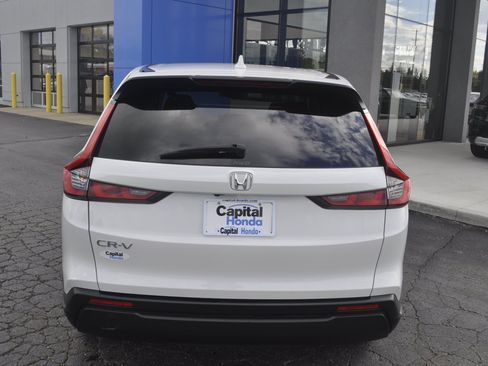 Used 2024 Honda CR-V EX image 6