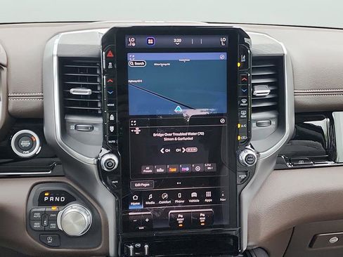 New 2026 RAM 1500 Laramie AWD/4WD image 13