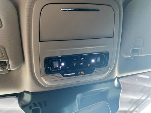 Used 2023 Lincoln Corsair Reserve w/ Equipment Group 201A FWD image 20
