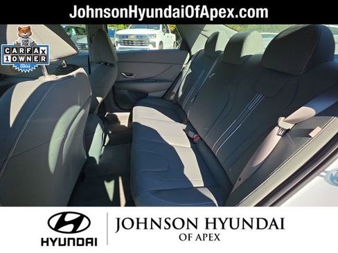Certified 2025 Hyundai Elantra Blue image 24