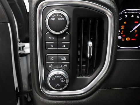 Used 2021 GMC Sierra 1500 Elevation image 26