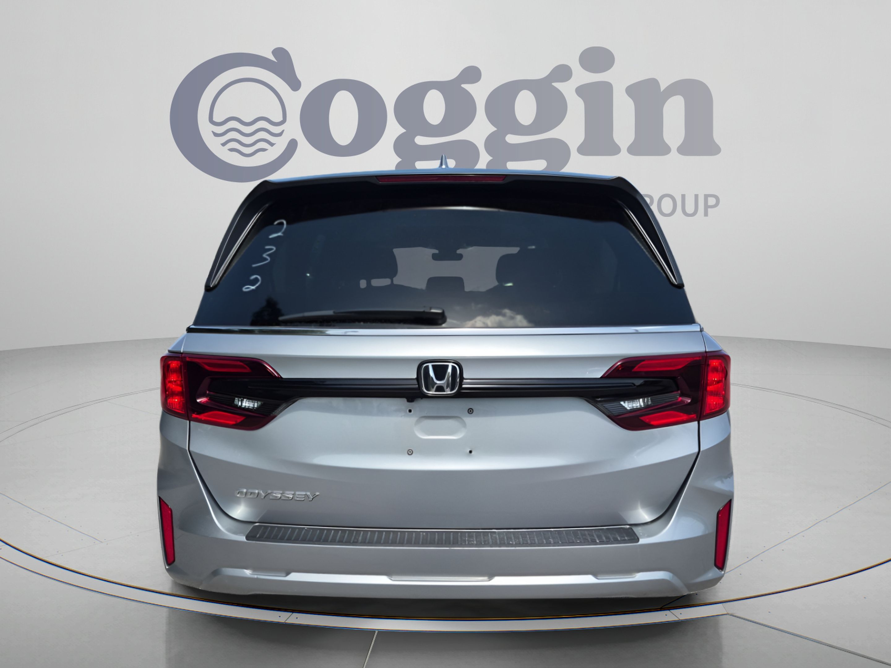 Certified 2025 Honda Odyssey EX-L image 5