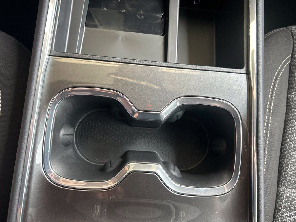 Used 2026 GMC Acadia Elevation FWD image 20