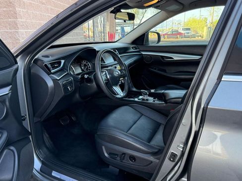 Used 2019 INFINITI QX50 Pure image 36