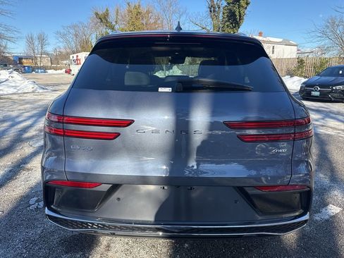New 2026 Genesis GV70 2.5T Advanced image 8