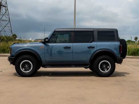 Used 2024 Ford Bronco Badlands AWD/4WD image 5
