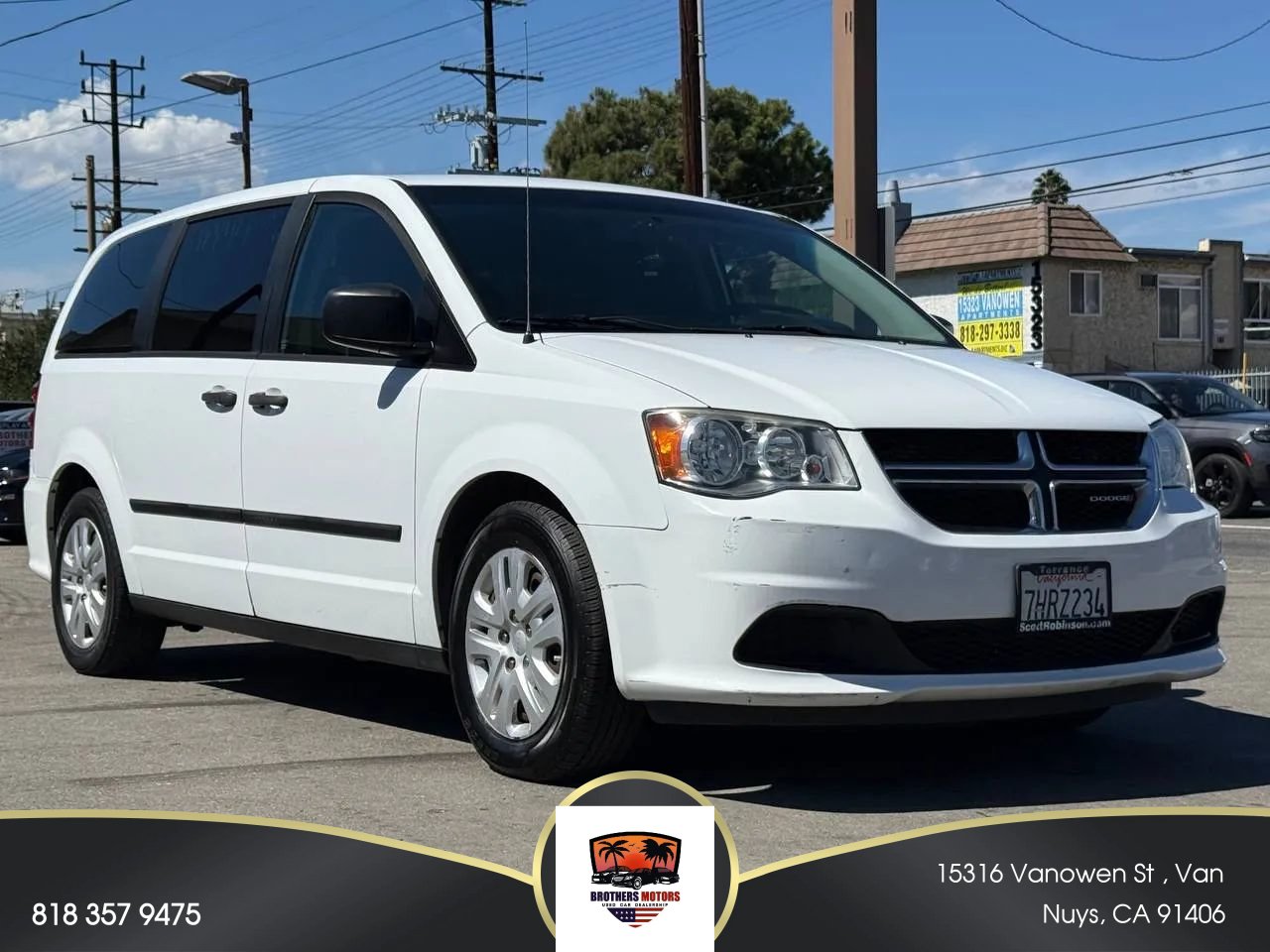 Used 2015 Dodge Grand Caravan American Value Package w/ UConnect Hands-Free Group FWD image 1