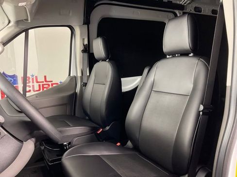 New 2026 Ford Transit 250 148 Medium Roof w/ Load Area Protection Package image 14