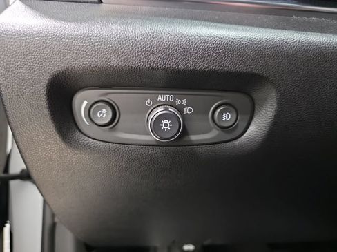 Used 2019 Chevrolet Traverse Premier w/ Redline Edition AWD/4WD image 24
