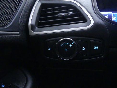 Used 2023 Ford Edge SEL image 18