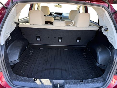 Used 2017 Subaru Crosstrek 2.0i Premium image 17