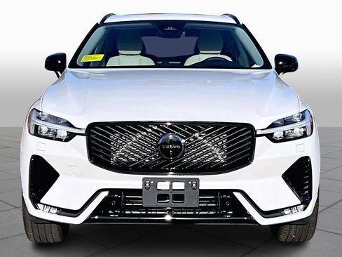 New 2026 Volvo XC60 B5 Ultra w/ Protection Package Premier image 2